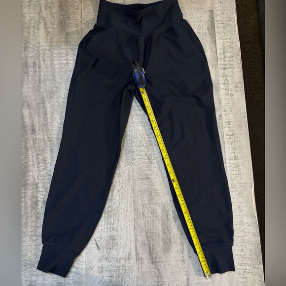 Joggers - Picture 2 of 6